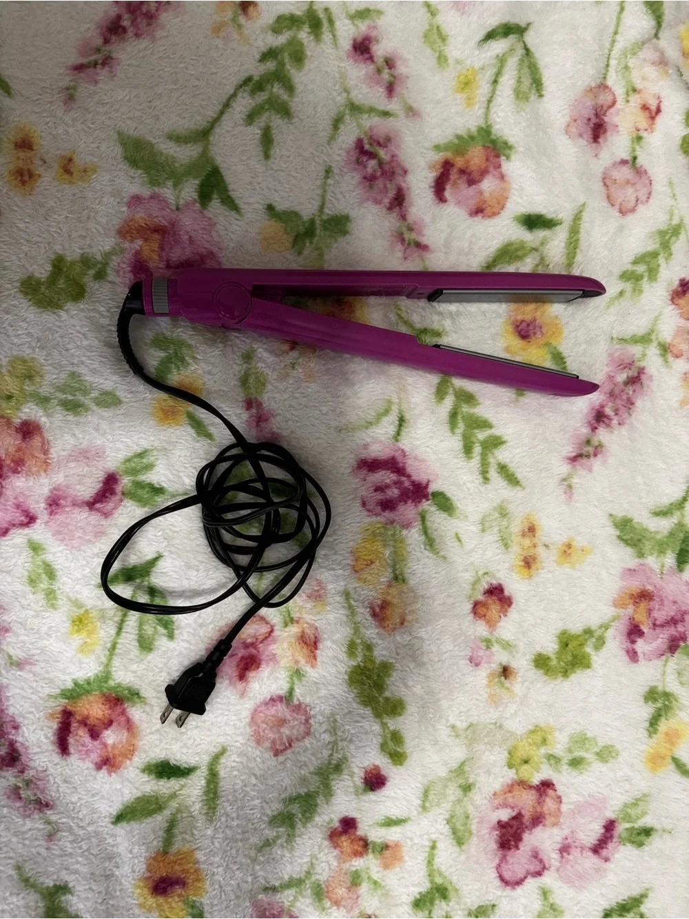 Conair purple Flat Iron Hair Straightener - Smooth Styling